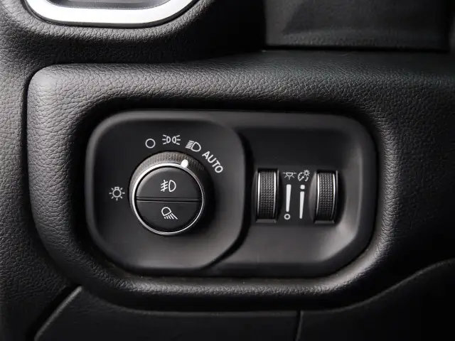 2019 Ram 3500651872852381451228