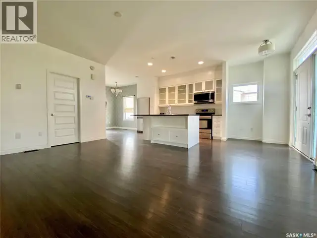 A & B 422 St Mary STREET Esterhazy, Saskatchewan in Houses for Sale in Regina - Image 12