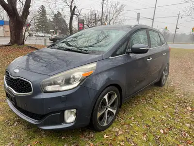 2014 Kia Rondo EX LUXURY W/NAV, CLEAN CARFAX, NO ACCIDENT, TWO OWNERS ONLY, BRAND NEW WINTER TIRES,...