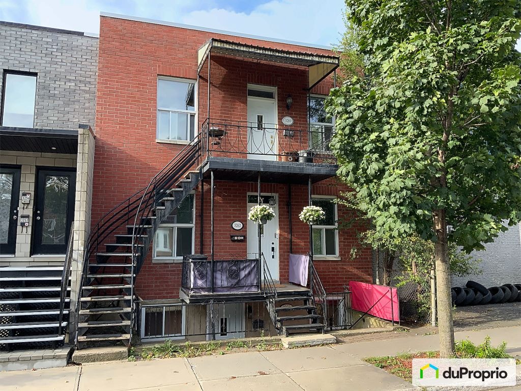 $869,000 - Triplex for sale in Mercier / Hochelaga / Maisonneuve — photo 1