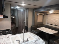 SALE PRICE: $23,800 ASK US HOW TO RECEIVE A PRICE DISCOUNT WITH DEALER-ARRANGED FINANCING O.A.C. PLU... (image 5)