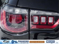 Only 23 Miles! This Jeep Compass has a dependable Intercooled Turbo Regular Unleaded I-4 2.0 L/122 e... (image 9)