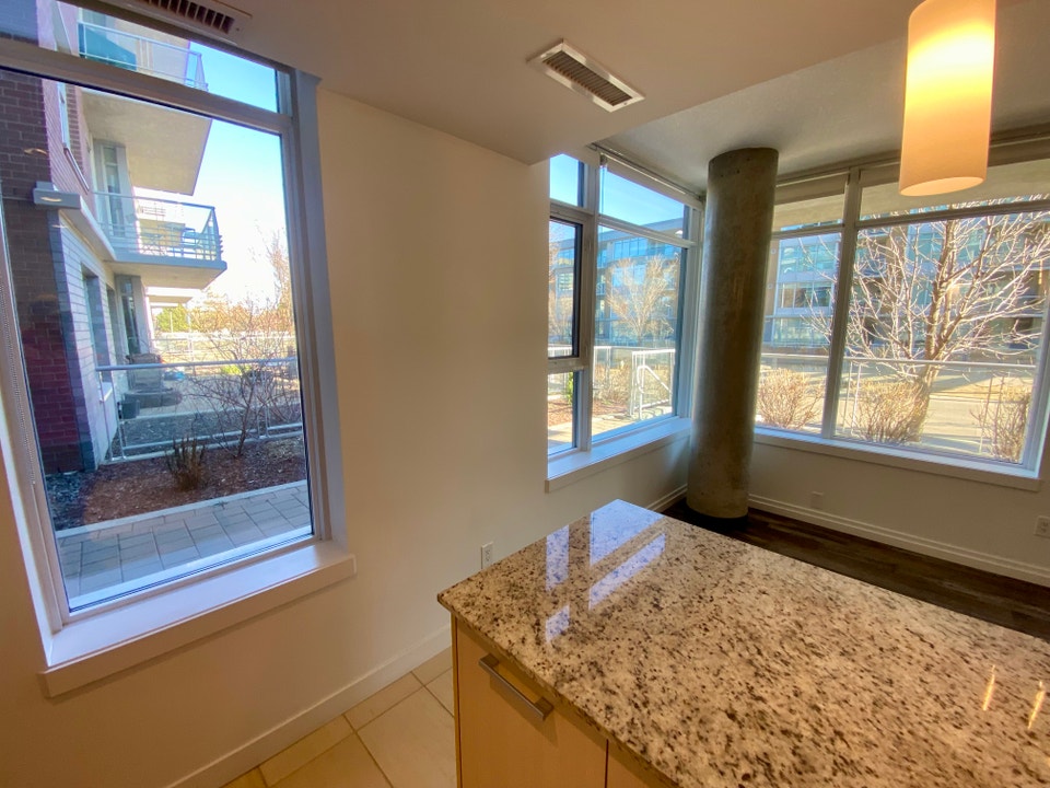 2 Br 2 Bath - $1795/mo and 1-Month Free! 3