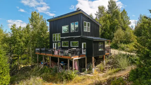 New build 2 bed 2 bath home on 5 acres with stunning views63654772263811120