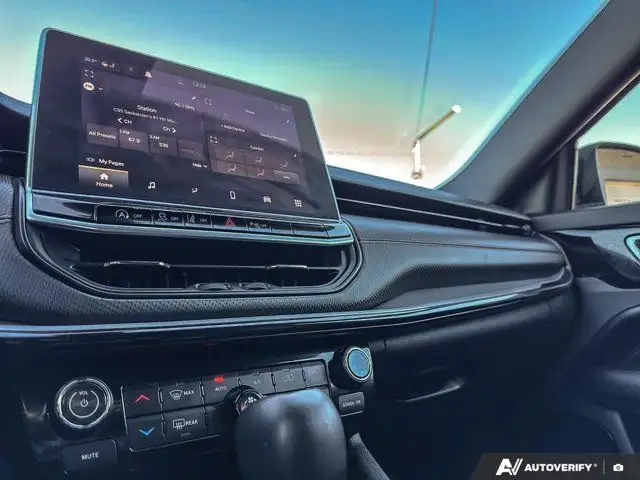 2024 Jeep Compass Trailhawk | Automatic High-Beams | Dual-Z in Cars & Trucks in Saskatoon - Image 24