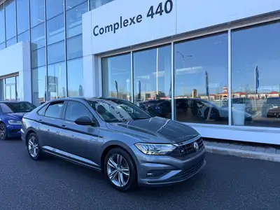 ... Engine: Moteur à 4 cylindres 1.4L L/100Km City: 7.9 L/100Km Hwy: 5.9 Safety Equipment Contrôle é...