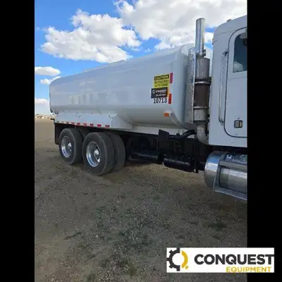 396,557 kms, 19,840 Hours, Cummins ISC 8.3L; Eaton 10 Speed; Axles: 40k Rears, 17k Front, 22.5 Rims,...