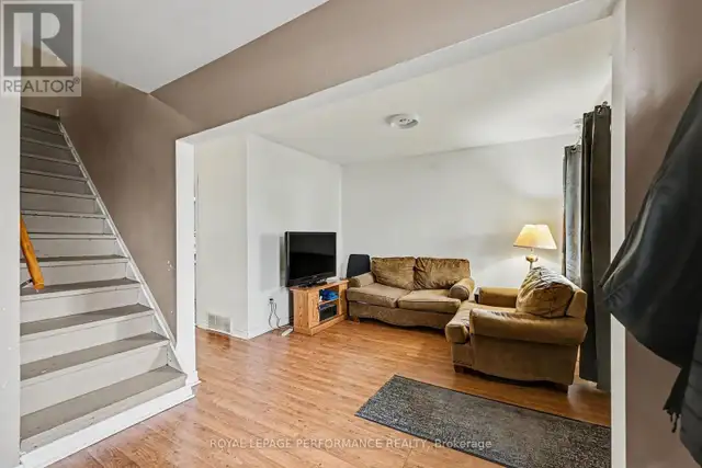 414 GILLESPIE AVENUE Cornwall, Ontario in Houses for Sale in Cornwall - Image 13