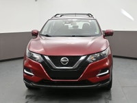 Powered by a fuel-efficient 2.0L 4-cylinder engine paired with Intelligent AWD, this 2023 Nissan Qas... (image 1)