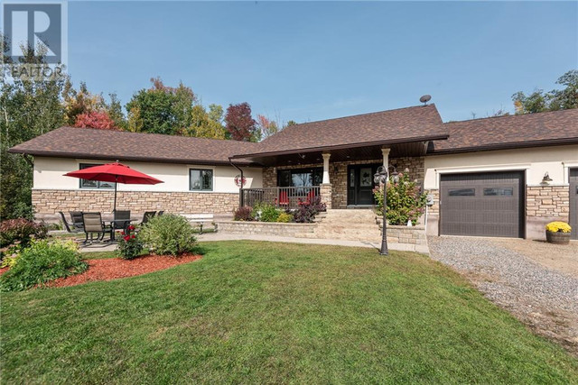 2868 DORAN ROAD Pembroke, Ontario in Houses for Sale in Pembroke - Image 2