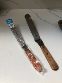Off-set spatulas
