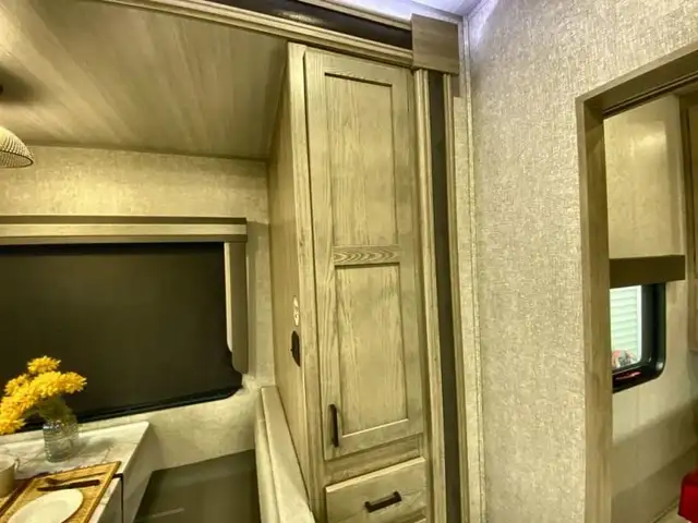 2025 EAST TO WEST Alta 3100KXT in Travel Trailers & Campers in Bedford - Image 30