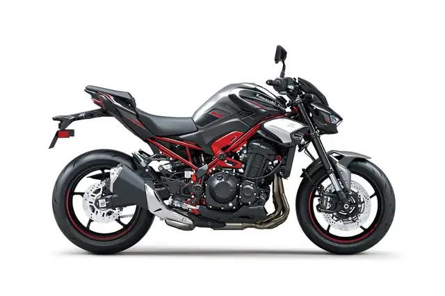 2025 KAWASAKI Z900 in Sport Bikes in Longueuil / South Shore - Image 7