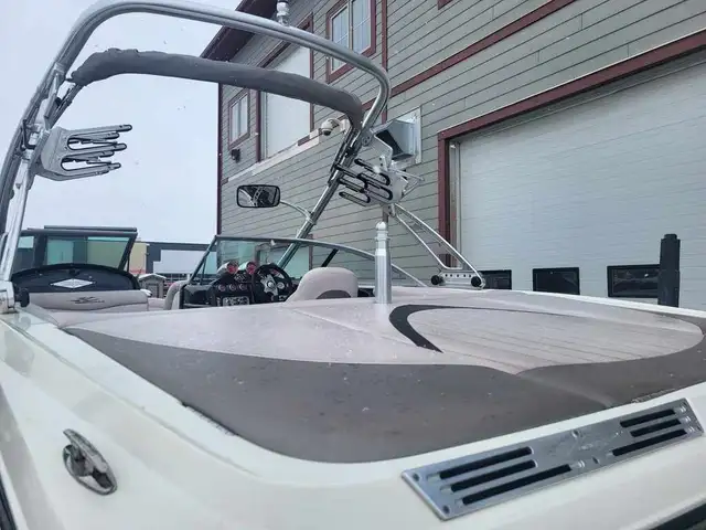 2006 Mastercraft XSTAR FINANCING AVAILABLE in Powerboats & Motorboats in Kelowna - Image 41
