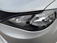 Caprice Leatherette Bucket Seats, Remote Start System, Heated Front Seats, Heated Steering Wheel, 10... (image 9)