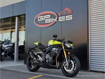No money down. Credit approved in minutes* OACJust...CLICK HERE NEW Speed Triple 1200 RX Limited Edi...