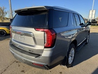 . Engine: Gas V8 5.3L/ (image 4)