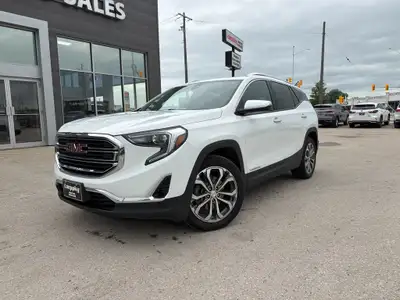 Step into premium versatility with this 2020 GMC Terrain SLT, a compact SUV that blends upscale feat...