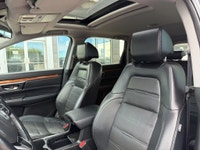 2017 Honda CR-V EX-L AWD – Leather • Sunroof • Honda Reliability! Looking for a dependable, fuel-eff... (image 3)
