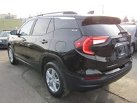 Thanks for viewing our South View Motors Inventory! 2023 GMC Terrain SLE AWD with Apple CarPlay, nav... (image 6)