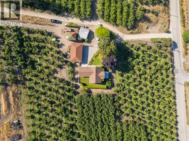 3910 North Naramata Road Naramata, British Columbia in Land for Sale in Penticton - Image 4