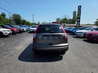 "• Power_Windows • Power_Mirrors • Power_Locks • Keyless_Entry • Air_Conditioning • Tilt_Steering •... (image 3)