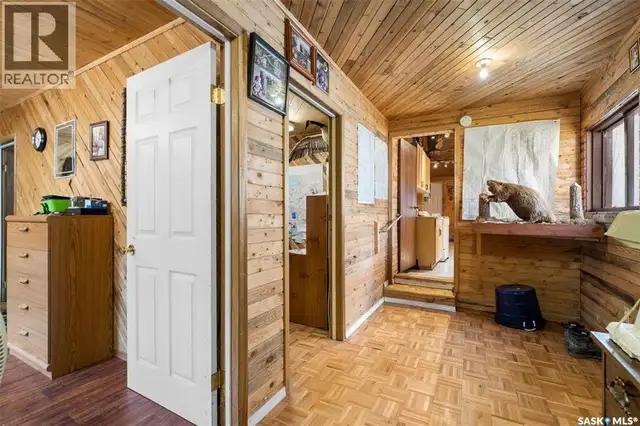 12 Lakeview DRIVE Northern Admin District, Saskatchewan in Houses for Sale in Meadow Lake - Image 19