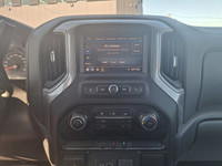 Check out this certified 2021 Chevrolet Silverado 1500 Custom Crew 4X4 | 5.3L | Trailer Brake Contro... (image 3)