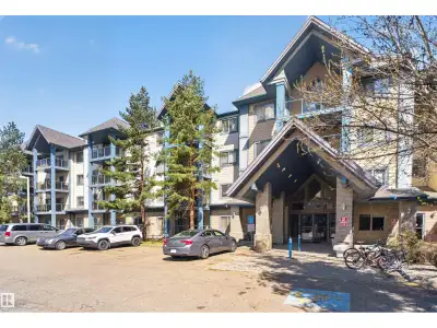 IMMACULATE CONDITION! Perfectly located along a green belt in the sought after community of Hodgson....