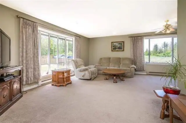 4102 LEFEUVRE ROAD Abbotsford, British Columbia in Houses for Sale in Abbotsford - Image 9