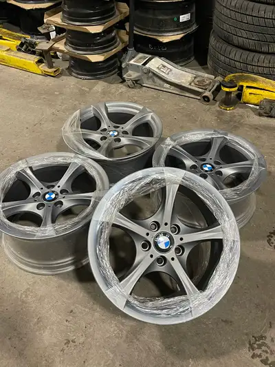 BMW staggered wheels Powdercoated satin silver at Powderworks Staggered 18x8J 18x8.5J 5x120