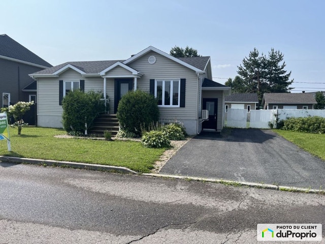 $379,000 - Bungalow for sale in St-Bruno — photo 2