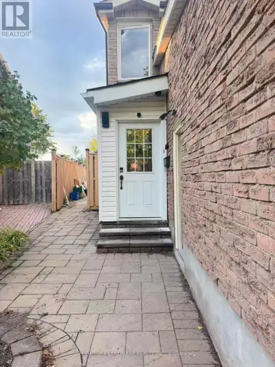 Location!Location!Location!Spacious 5-Bedroom Detached Home With Double Garage In The Convenient Mil...
