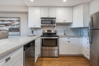 SPACIOUS BACHELOR APARTMENT FOR RENT IN CORNWALL! SELECT APARTMENTS FULLY REVITALIZED WITH PREMIUM F... (image 4)