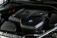 *English below* *Français:* Ce spectaculaire BMW 430i xDrive Coupé 2025, provenant d'un seul proprié... (image 8)