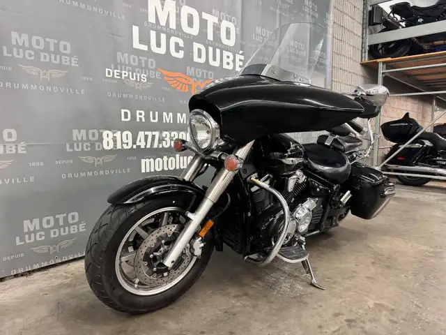 2015 Yamaha V-Star 1300 Deluxe in Street, Cruisers & Choppers in Drummondville - Image 9