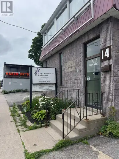Single Room Available For Healthcare And Wellness Professionals. Conveniently Located Close To Durha...
