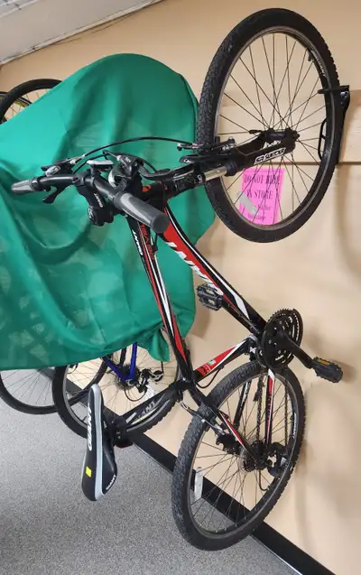 Adult Bikes: Trek, Nakamura, Norco, Supercycle, Mountain, Hybrid Giant Mountain Bike Model: Revel $1...
