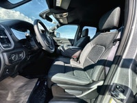 This Dealership Service Loaner Demo 2025 RAM 1500 Tradesman 4x4 Quad Cab 64 Box has the 3.6L Pentast... (image 6)