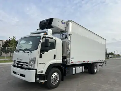 2023 ISUZU - FVR - Straight Truck -With Sleeper-REEFER/FREEZER - 26"Foot Box- with 6.7L CUMMINS DIES...