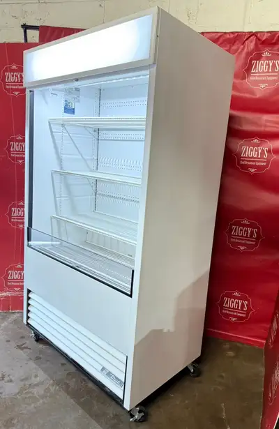 Like new ! Retails about $12k ! ___________________ -we are open monday to friday 10 am to 5 pm -Ava...