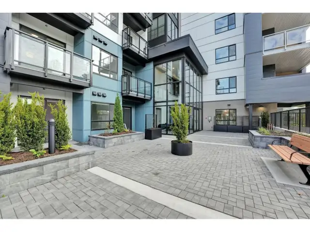 100 33886 PINE STREET Abbotsford, British Columbia in Condos for Sale in Abbotsford - Image 2