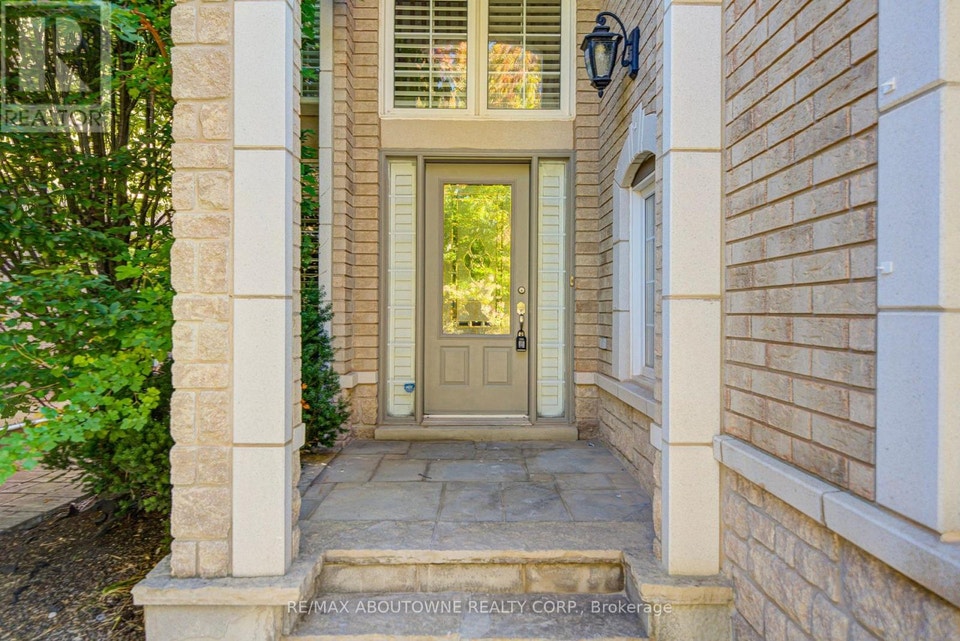 2435 HERTFORDSHIRE WAY Oakville (JC Joshua Creek), Ontario 2