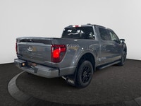 Check out this vehicle's pictures, features, options and specs, and let us know if you have any ques... (image 4)