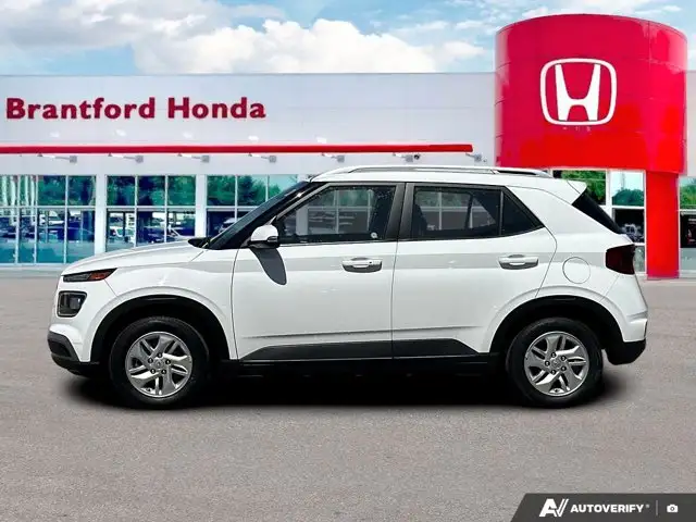 2024 Hyundai Venue Preferred in Cars & Trucks in Brantford - Image 3