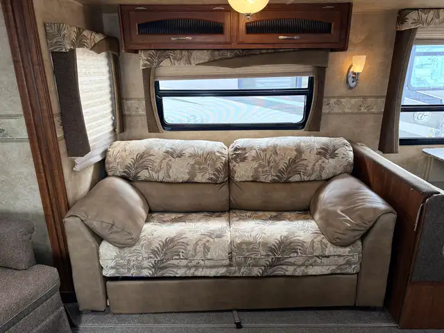 2011 Jayco JAY FLIGHT 29 RLS in Travel Trailers & Campers in St. Albert - Image 11