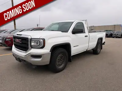 2018 GMC Sierra K1500 Strong, dependable, and built to handle both work and everyday driving, this 2...