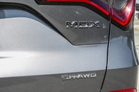 ... Engine: Moteur V6 3.5L L/100Km City: 12.6 L/100Km Hwy: 9.4 (image 7)