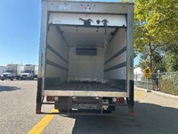 2018 HINO TRUCK 195;Medium Duty Trucks - VAN-REEFER Penske Location 632 BELGRAVE WAY DELTA BC V3M 5R... (image 7)