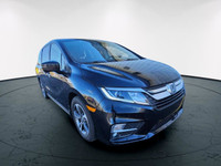 Experience the perfect blend of functionality and style with the 2018 Honda Odyssey EX-L RES. This f... (image 2)